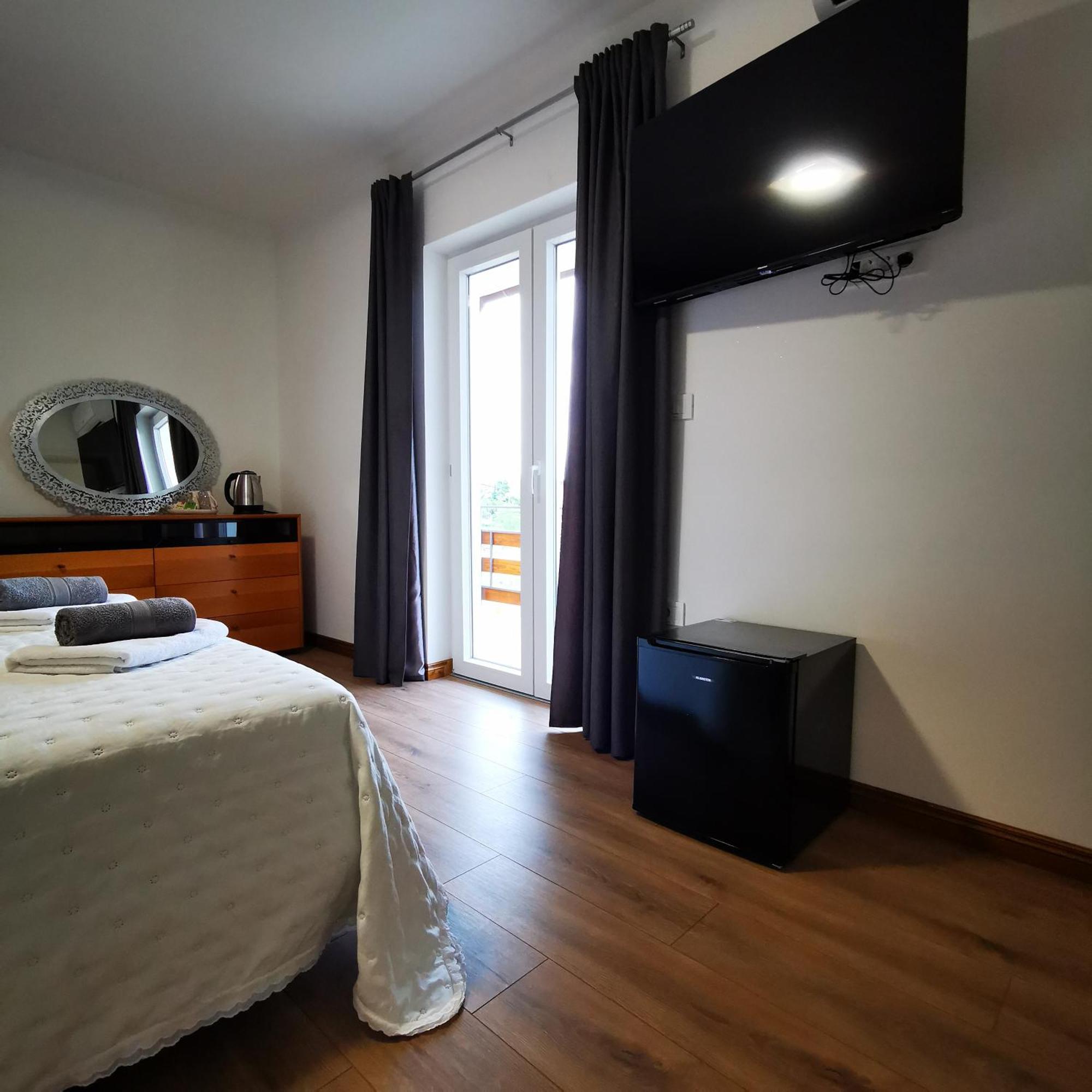 Casa Blanca Apartment Умаг Екстериор снимка